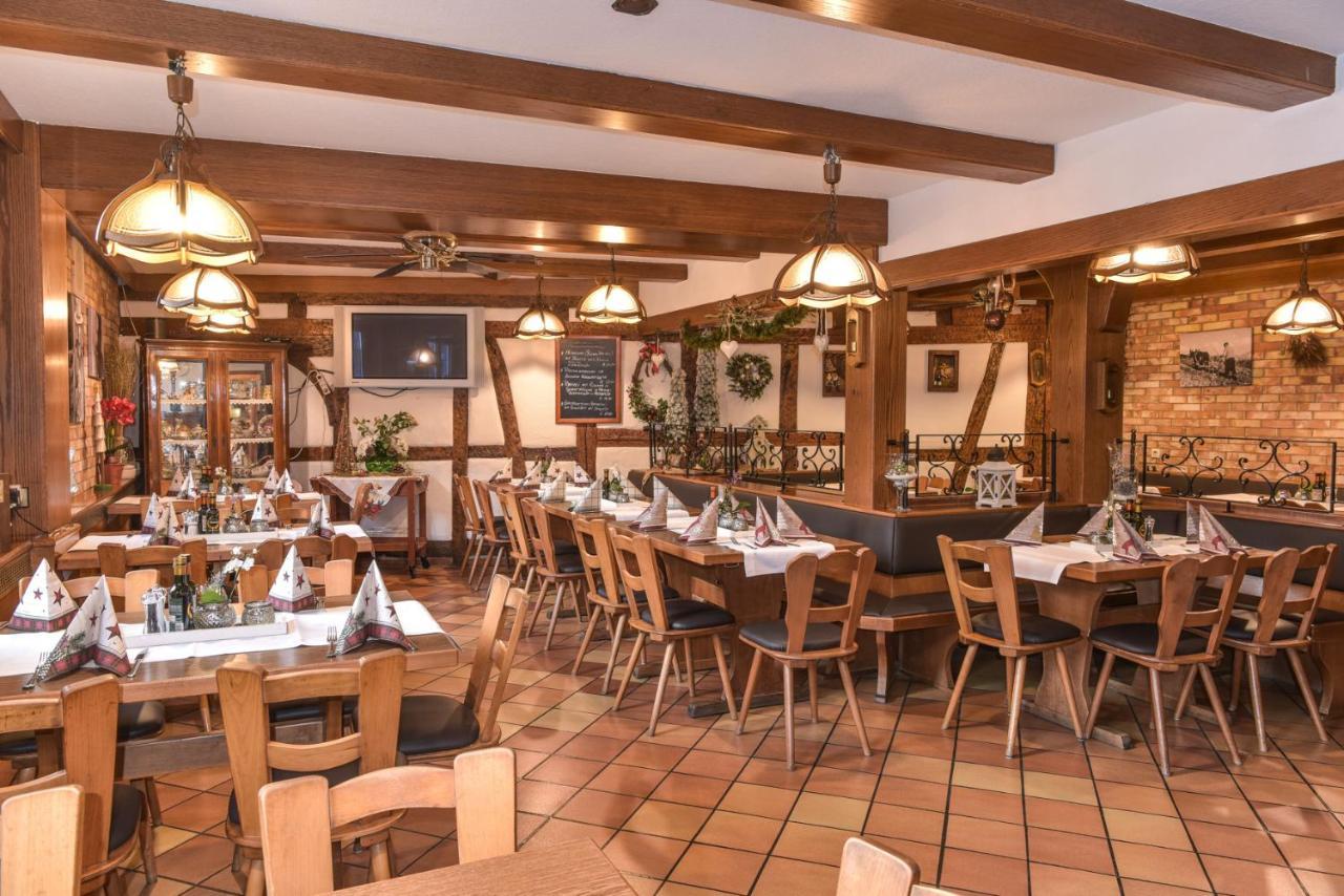 Hotel Ristorante Rostica Bad Urach Exteriör bild