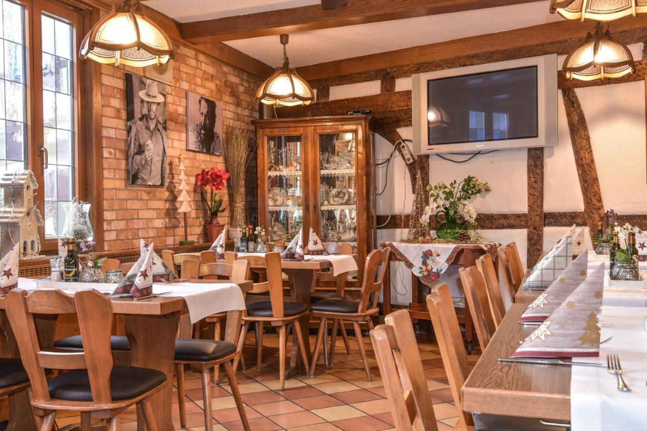 Hotel Ristorante Rostica Bad Urach Exteriör bild