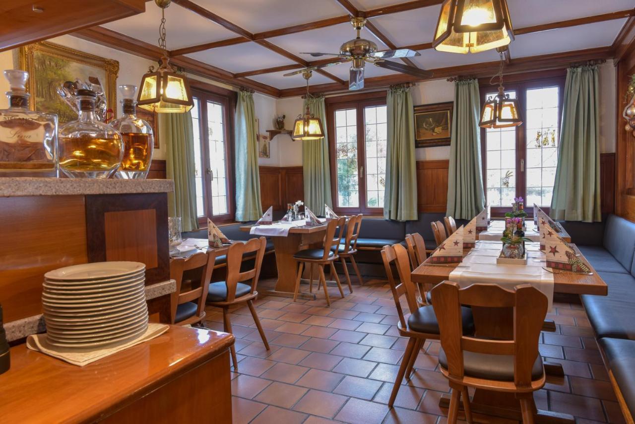 Hotel Ristorante Rostica Bad Urach Exteriör bild