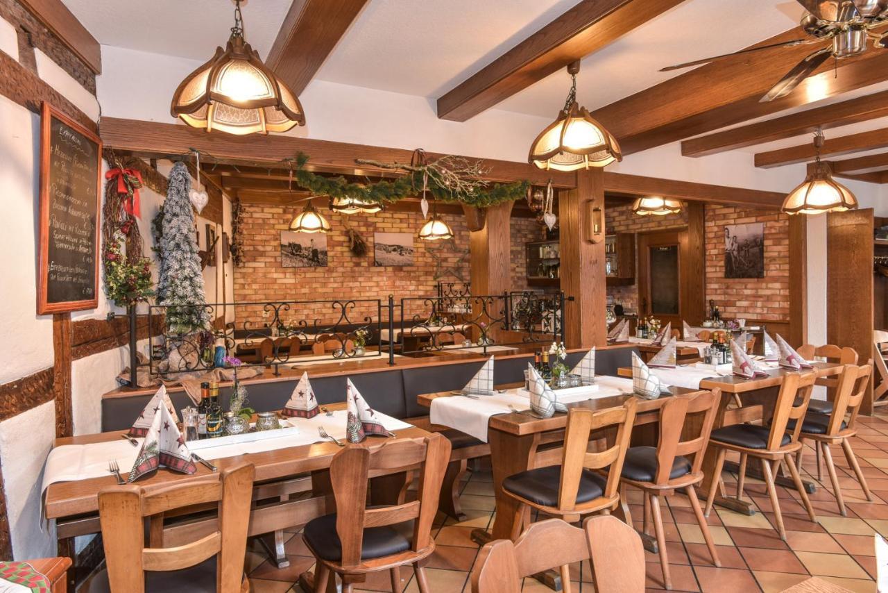 Hotel Ristorante Rostica Bad Urach Exteriör bild